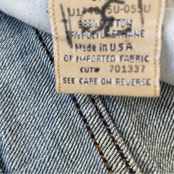 7 for all Mankind size 27 button fly - Picture 5 of 8